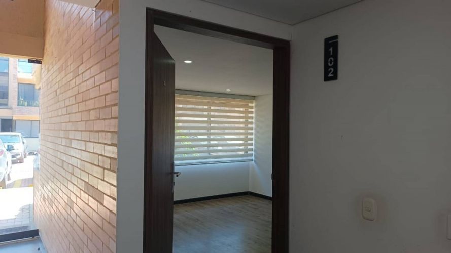 Apartamento en  Venta en Alcala, Mosquera - Miniatura 4