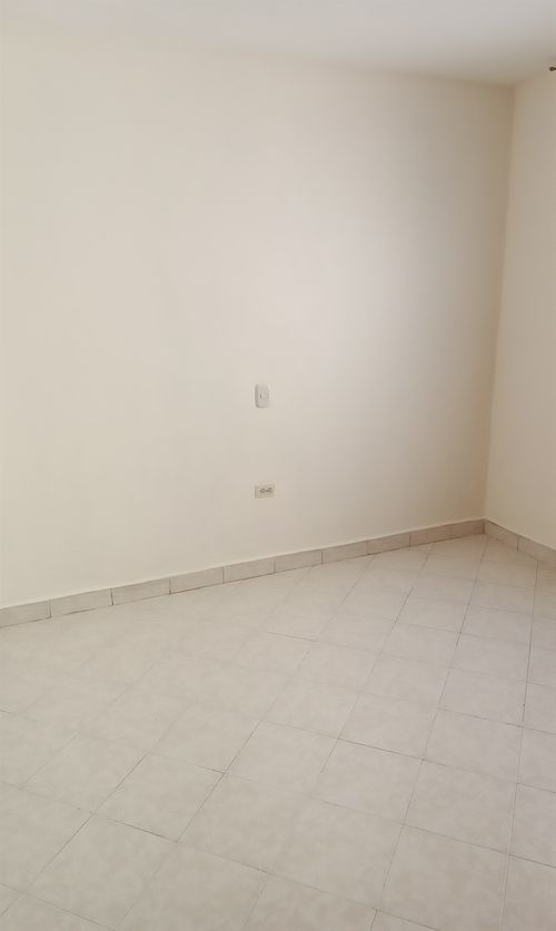 Casa en  Arriendo en Camino Verde, Envigado - Imagen 1