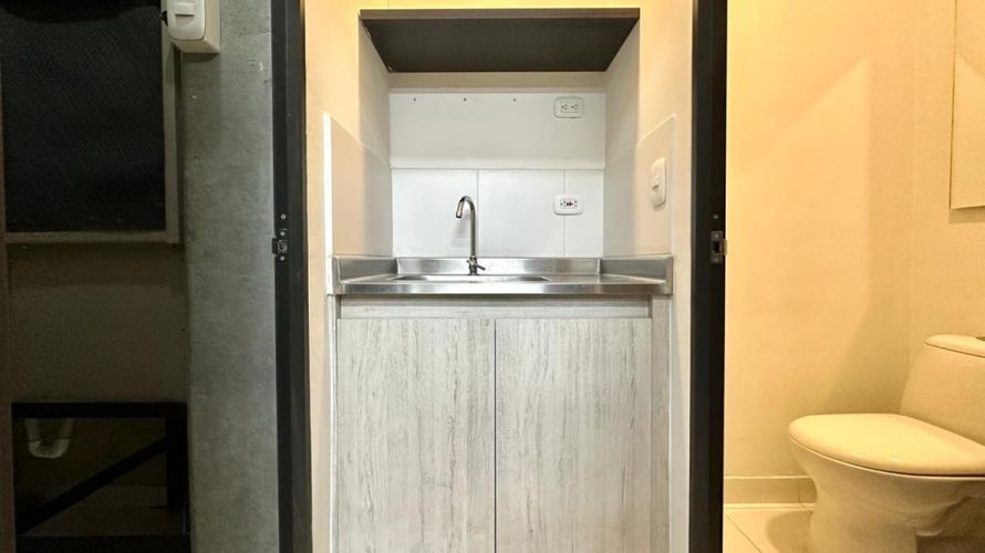 Oficina en  Arriendo en El Poblado, Medellín - Miniatura 9
