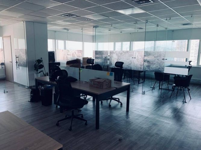 Oficina en  Arriendo en El Poblado, Medellín - Miniatura 2