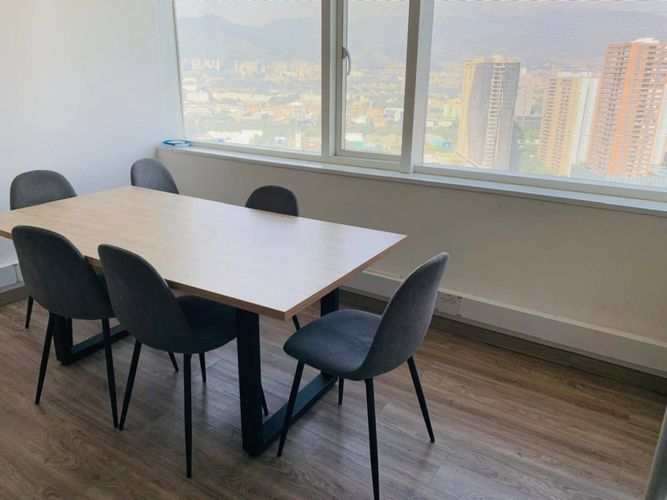 Oficina en  Arriendo en El Poblado, Medellín - Miniatura 6