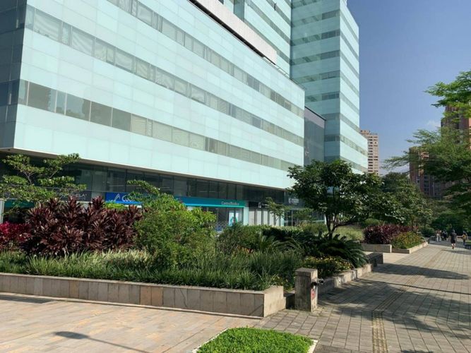 Oficina en  Arriendo en El Poblado, Medellín - Miniatura 12