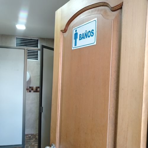 Oficina en  Arriendo en Centro, Medellín - Miniatura 2