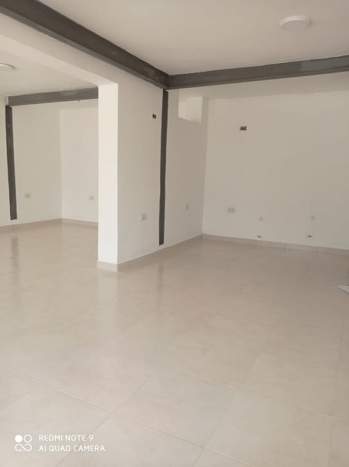 Local en  Arriendo en Ciudad jardin, Barranquilla - Miniatura 2