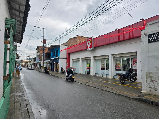 Local en  Venta en Guarne - Miniatura 4