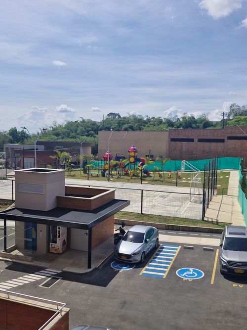Apartamento en  Venta en Belmonte a, Pereira - Miniatura 2