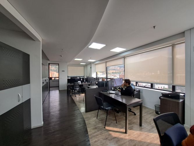Oficina en  Arriendo en Santa barbara central, Bogotá - Miniatura 4