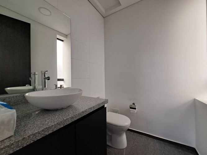 Oficina en  Arriendo en Santa barbara central, Bogotá - Miniatura 8