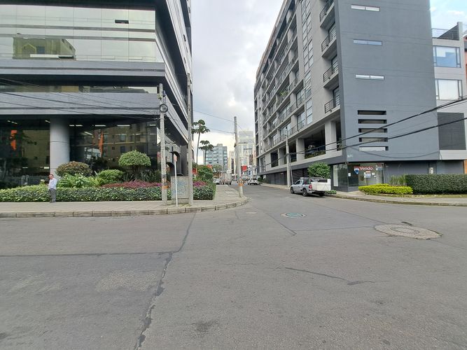 Oficina en  Arriendo en Santa barbara central, Bogotá - Miniatura 17