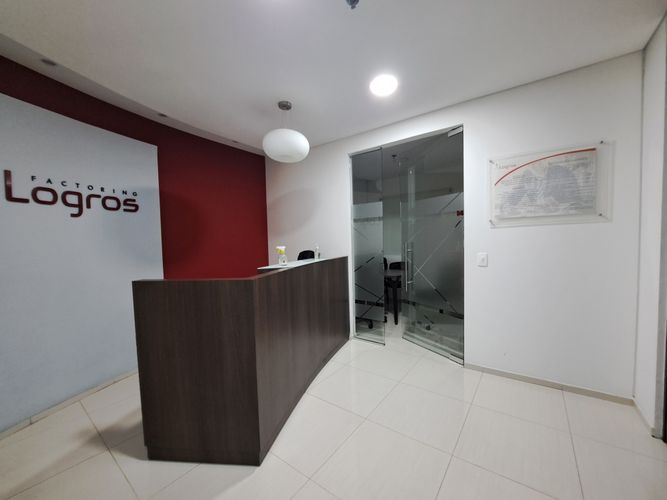Oficina en  Arriendo en Santa barbara central, Bogotá - Miniatura 18
