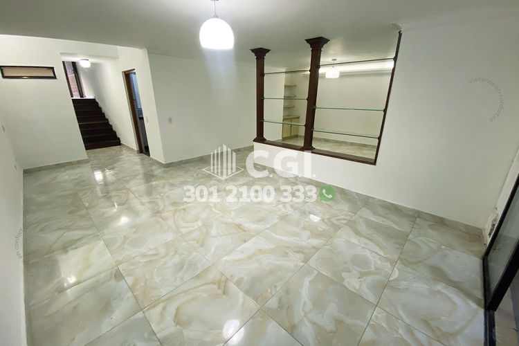 Casa en  Arriendo en Castropol, Medellín - Miniatura 3