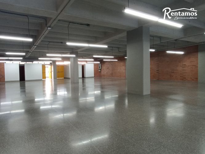 Local en  Arriendo en Guayabal, Medellín - Miniatura 3