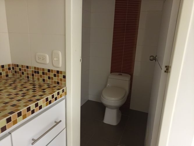 Oficina en  Arriendo en Norte - centro, Bucaramanga - Miniatura 5