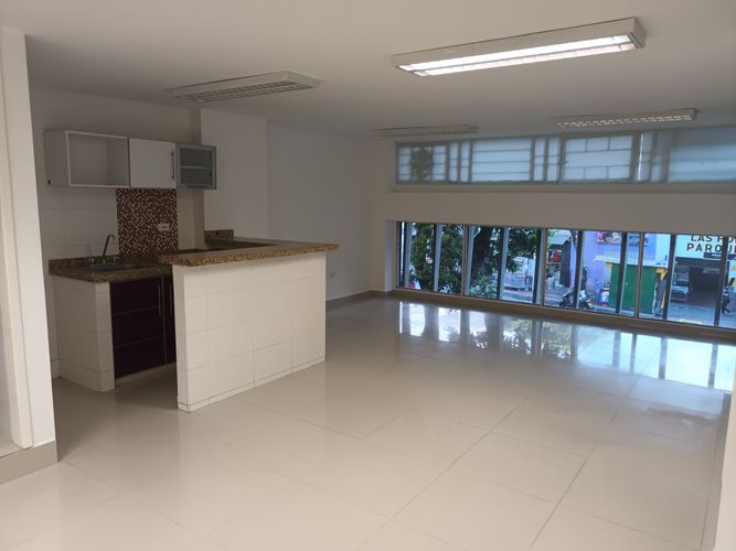 Oficina en  Arriendo en Norte - centro, Bucaramanga - Miniatura 6