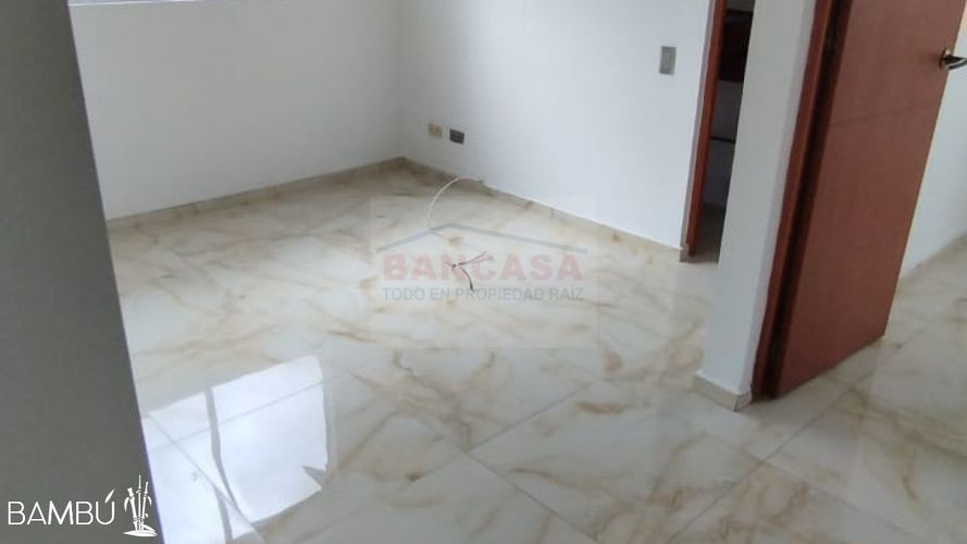 Apartamento en  Arriendo en Castropol, Medellín - Miniatura 2