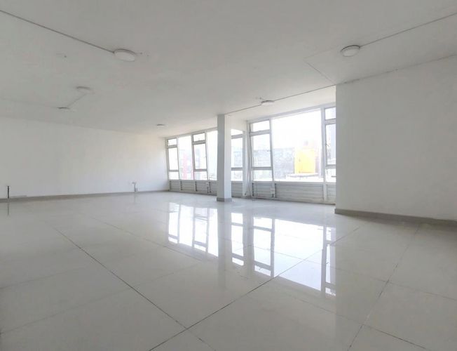 Oficina en  Arriendo en Bogotá - Miniatura 10