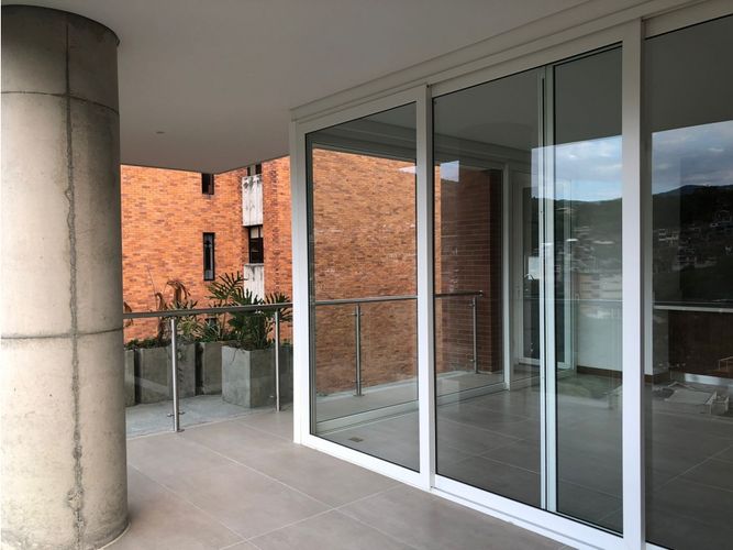 Apartamento en  Venta en Santa teresita, Cali - Miniatura 3