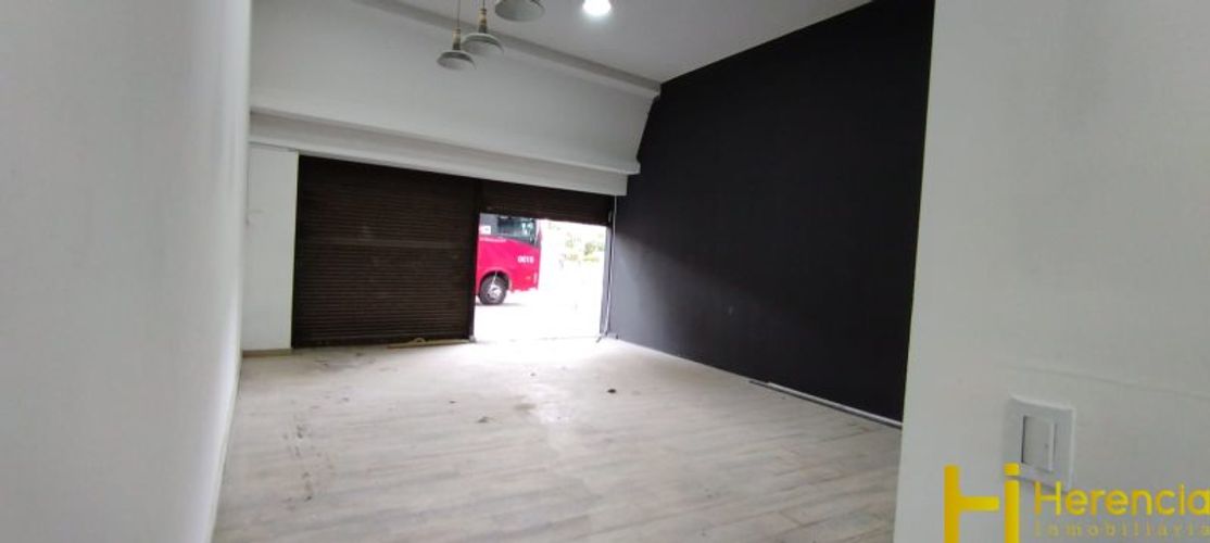Local en  Arriendo en Urbanizacion carlos e restrepo, Medellín - Imagen 1