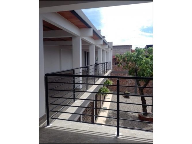 Edificio en arriendo en Girardot - Miniatura 3