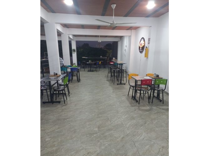 Edificio en arriendo en Girardot - Miniatura 16