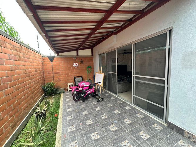 Casa en  Venta en Ciudad Country, Jamundí - Miniatura 3
