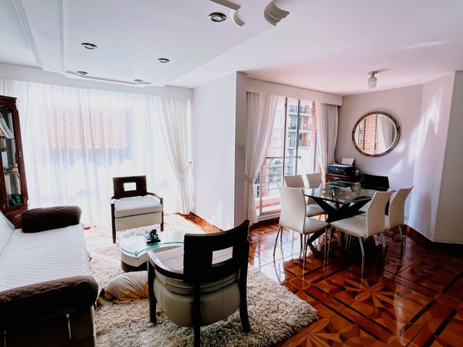 Apartamento en  Venta en Pontevedra, Bogotá - Miniatura 3