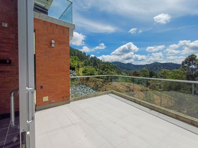 Finca en  Arriendo en Vía Las Palmas, El Retiro - Miniatura 5