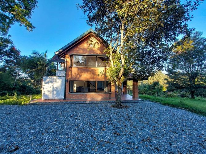Finca en  Arriendo en Llano Grande, Rionegro - Imagen 1