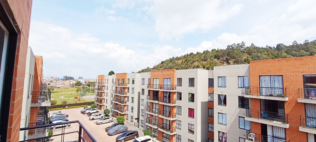 Apartamento en  Venta en Loreto ii, Madrid - Imagen 1