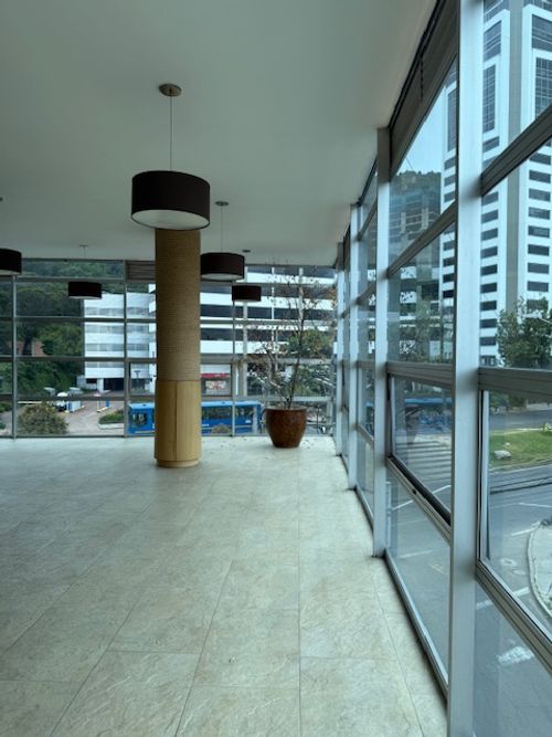 Edificio en  Arriendo en Barrancas Norte, Bogotá - Imagen 1