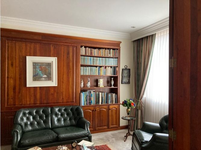 Apartamento en  Venta en El chico, Bogotá - Miniatura 2