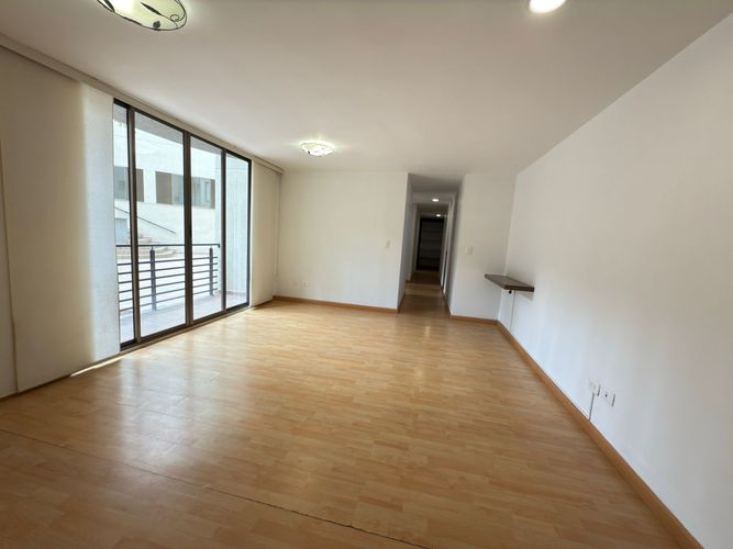 Apartamento en venta en Los laureles, Manizales - Imagen 1