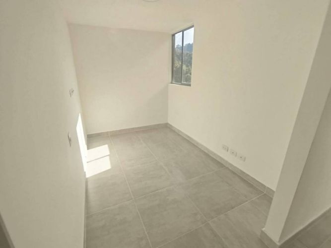 Apartamento en  Arriendo en Loma de la Doctora, Sabaneta - Miniatura 8