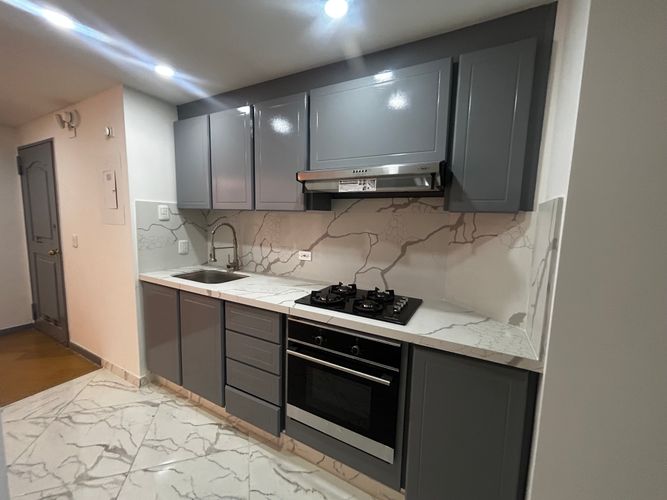 Apartamento en  Venta en Chico norte, Bogotá - Miniatura 2