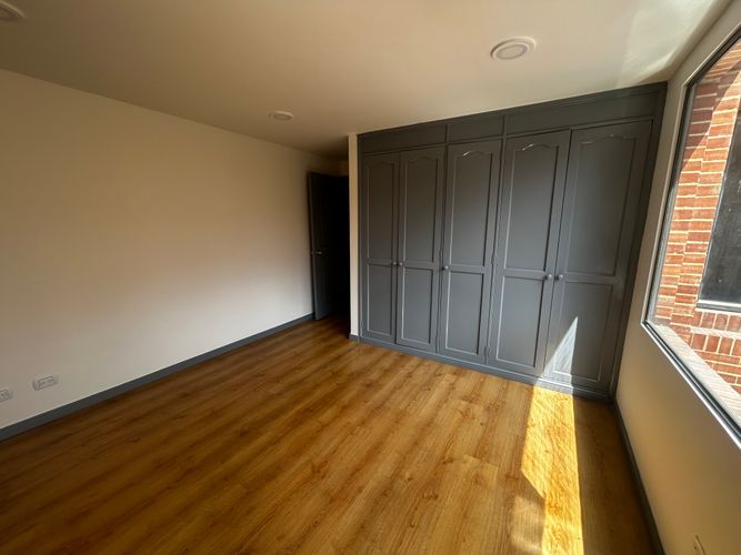 Apartamento en  Venta en Chico norte, Bogotá - Miniatura 3