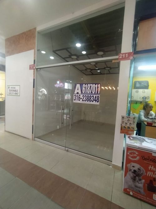 Local en arriendo en Cañaveral, Floridablanca - Miniatura 2