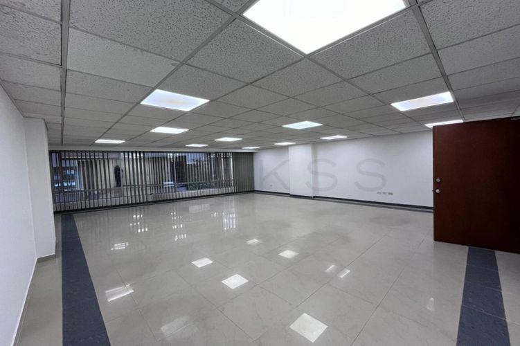 Oficina en  Arriendo en Chico norte, Bogotá - Miniatura 3