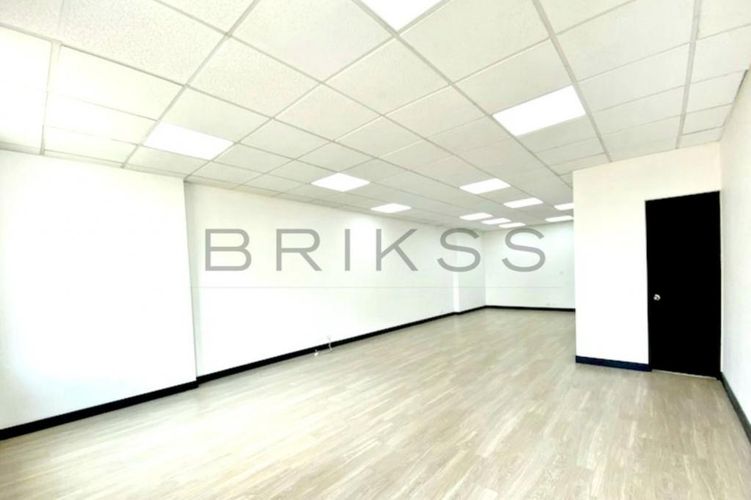 Oficina en venta en Chico norte, Bogotá - Miniatura 2