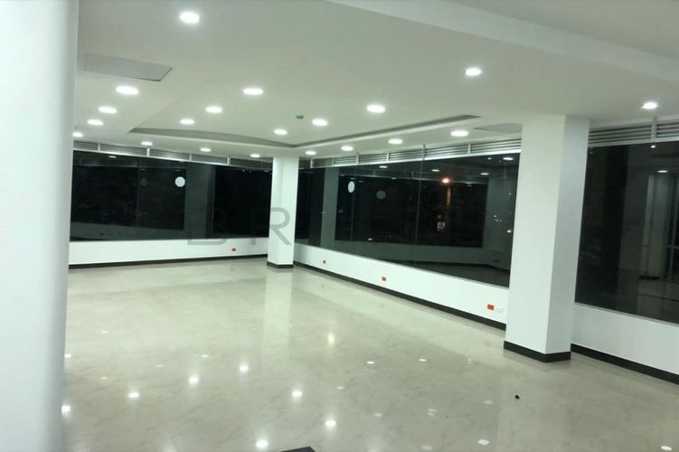 Edificio en arriendo en San luis, Bogotá - Miniatura 18