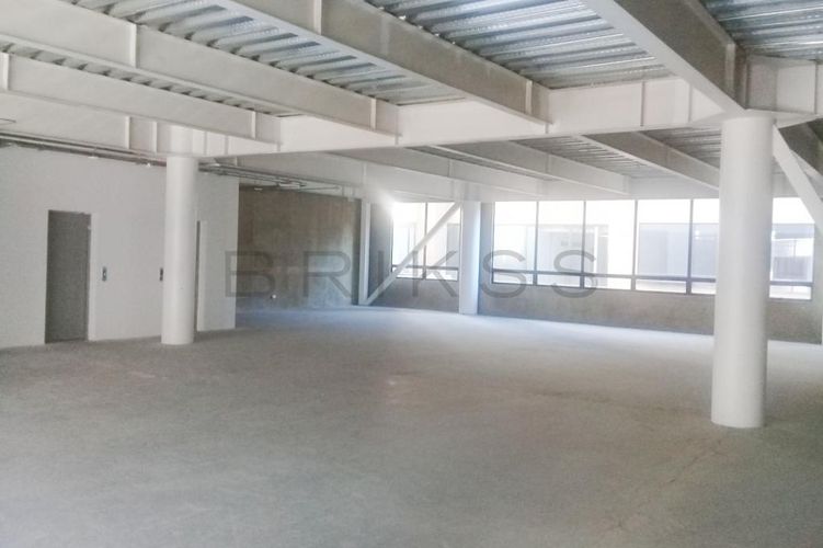 Oficina en arriendo en Chicó Reservado, Bogotá - Miniatura 8