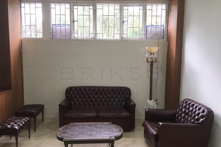 Oficina en arriendo en Quinta camacho, Bogotá - Miniatura 3