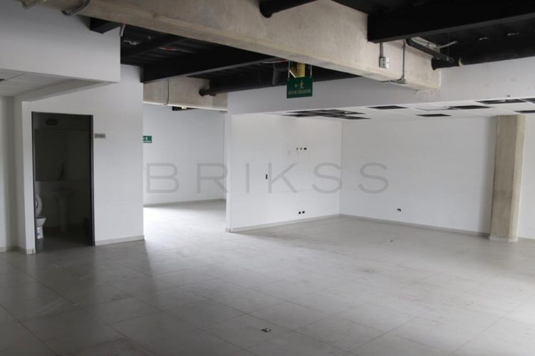 Edificio en arriendo en Pontevedra, Bogotá - Miniatura 12