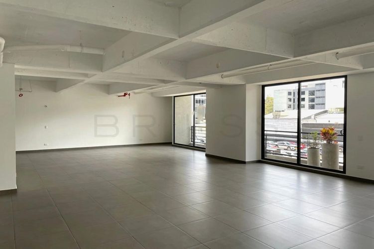 Oficina en venta en Chicó Reservado, Bogotá - Miniatura 3