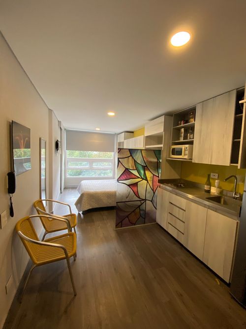 Apartaestudio en arriendo en Chapinero Alto, Bogotá - Miniatura 4