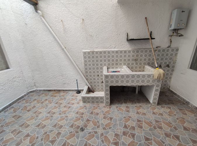 Casa en  Arriendo en Laureles, Medellín - Miniatura 8