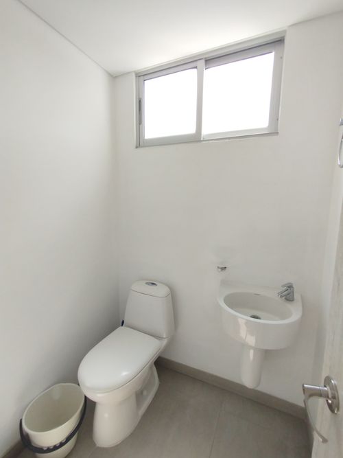 Oficina en  Arriendo en Los alamos, Pereira - Miniatura 7