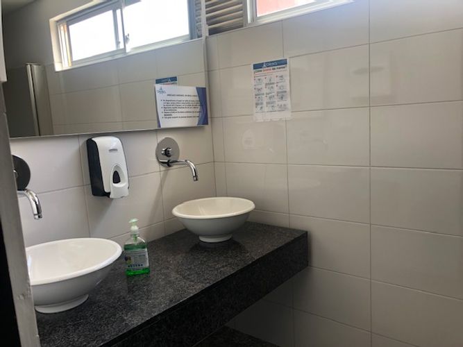 Oficina en  Arriendo en Santa barbara occidental, Bogotá - Miniatura 8