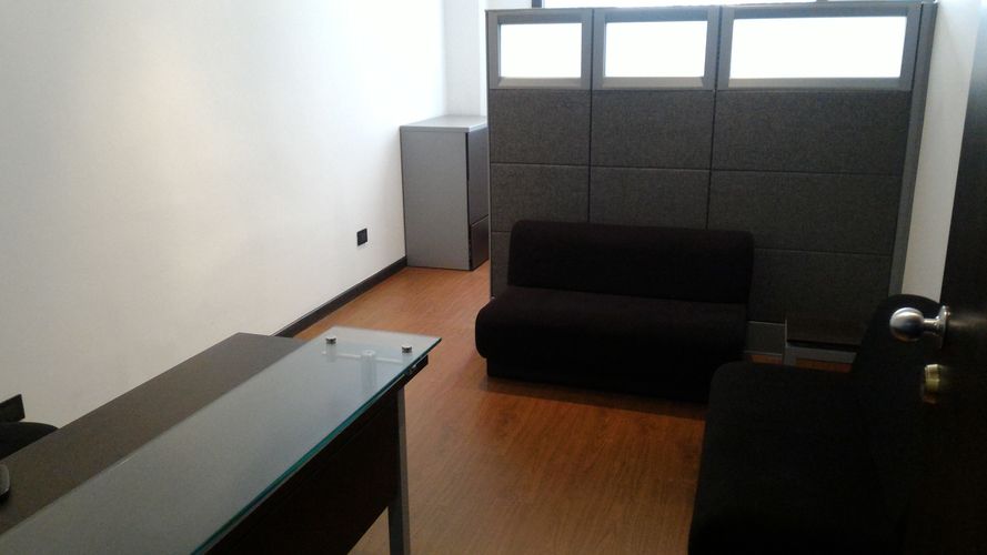 Oficina en  Arriendo en Zona centro, Bogotá - Miniatura 2
