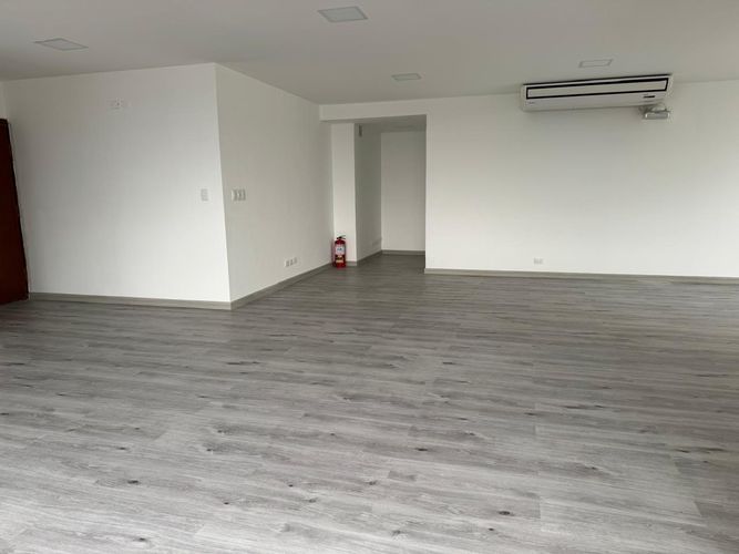 Oficina en  Venta en Sector plaza de bolivar, Pereira - Miniatura 2