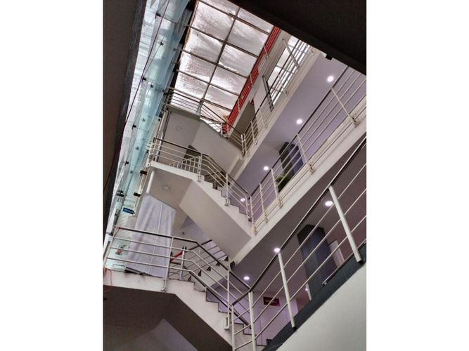 Edificio en arriendo en Centro, Pereira - Miniatura 5